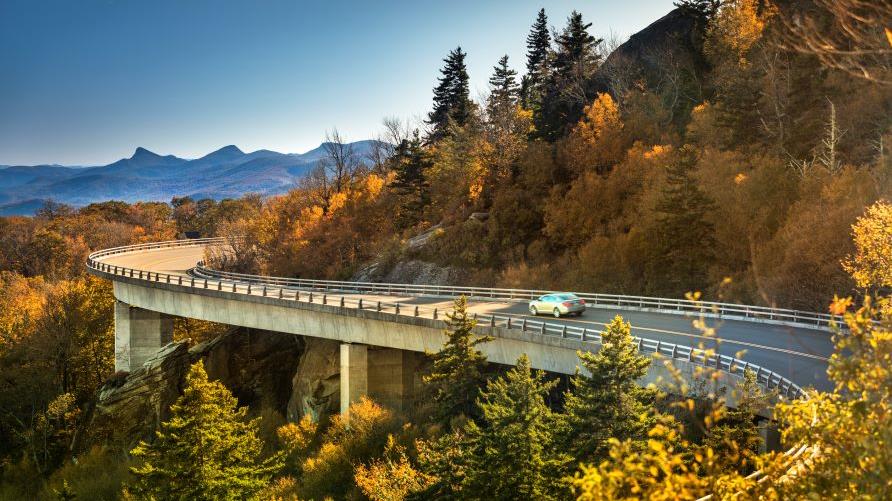 4 Scenic Road Trips To Discover Fall Foliage From Coast to Canyons